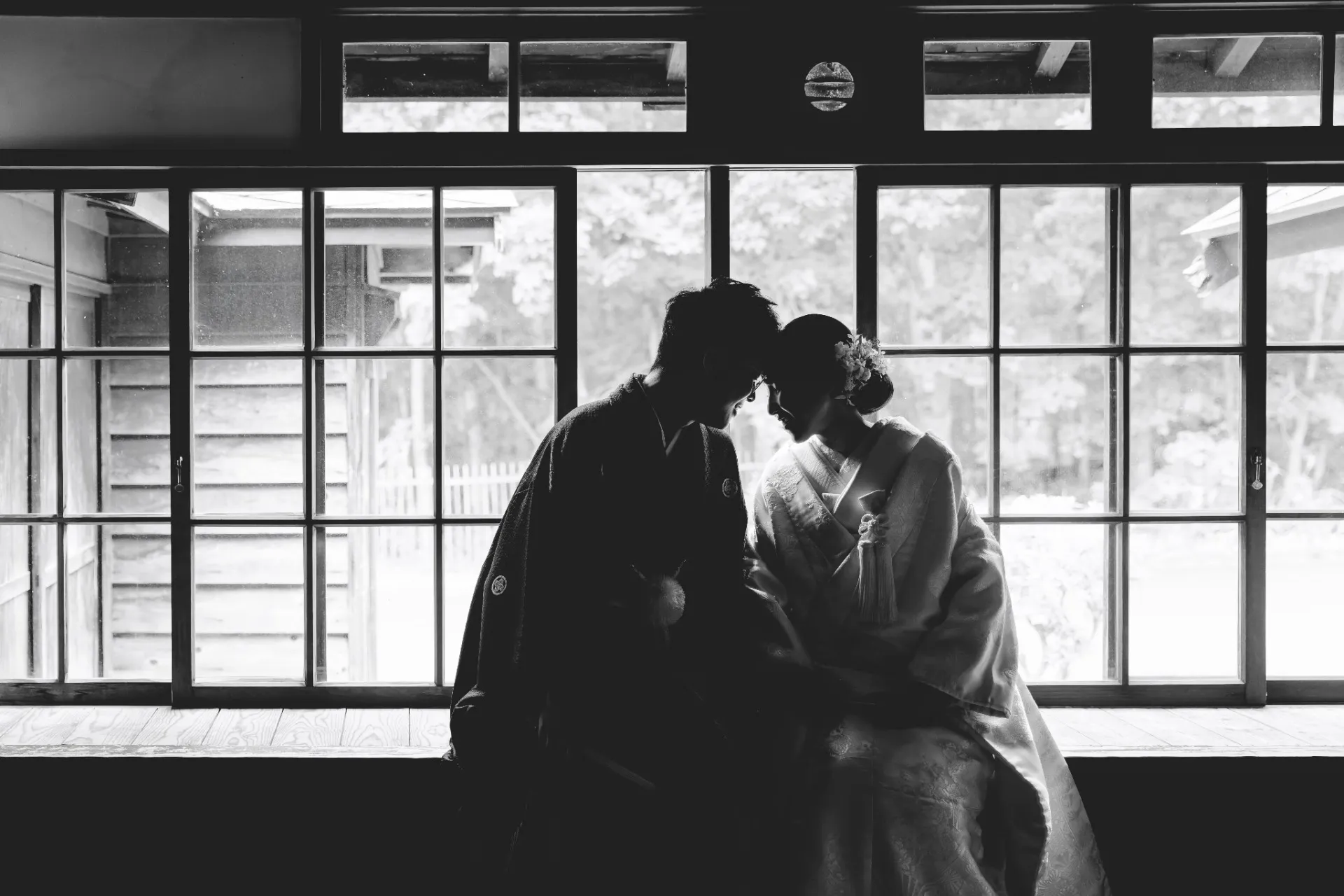 和装ウェディングの決定版！美しい白無垢＆打掛に合うヘアアイデア